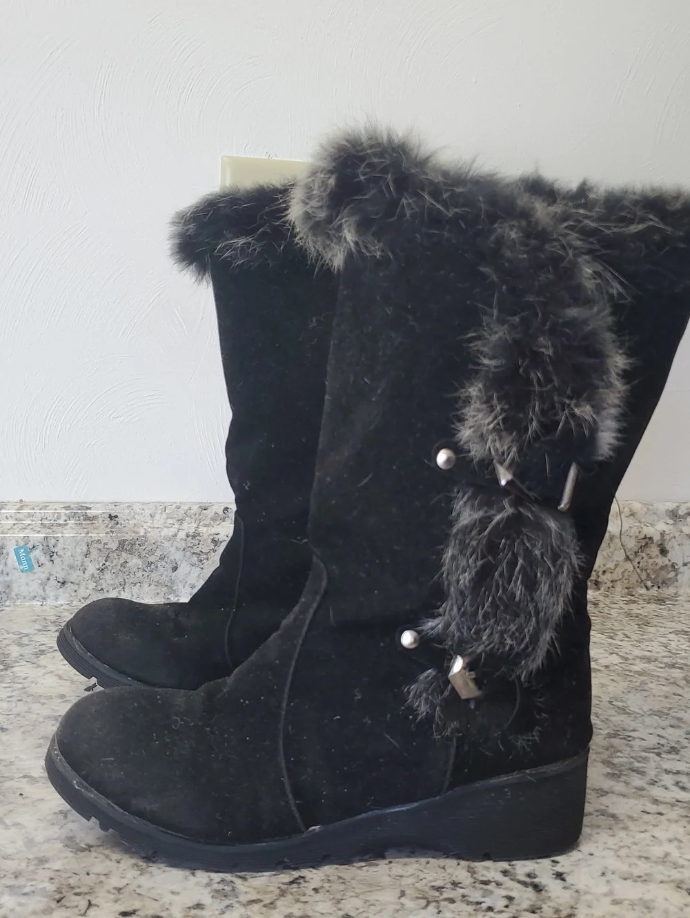 Women’s Black Faux Fur Winter Boots